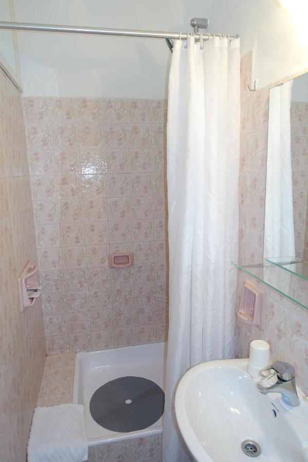 Room Novakovic بيوغْغاد نا موغو المظهر الخارجي الصورة